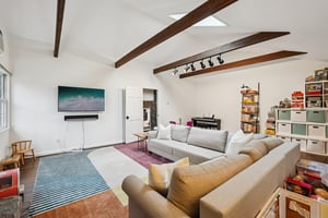 Southwind Dr-S1303-038.jpg