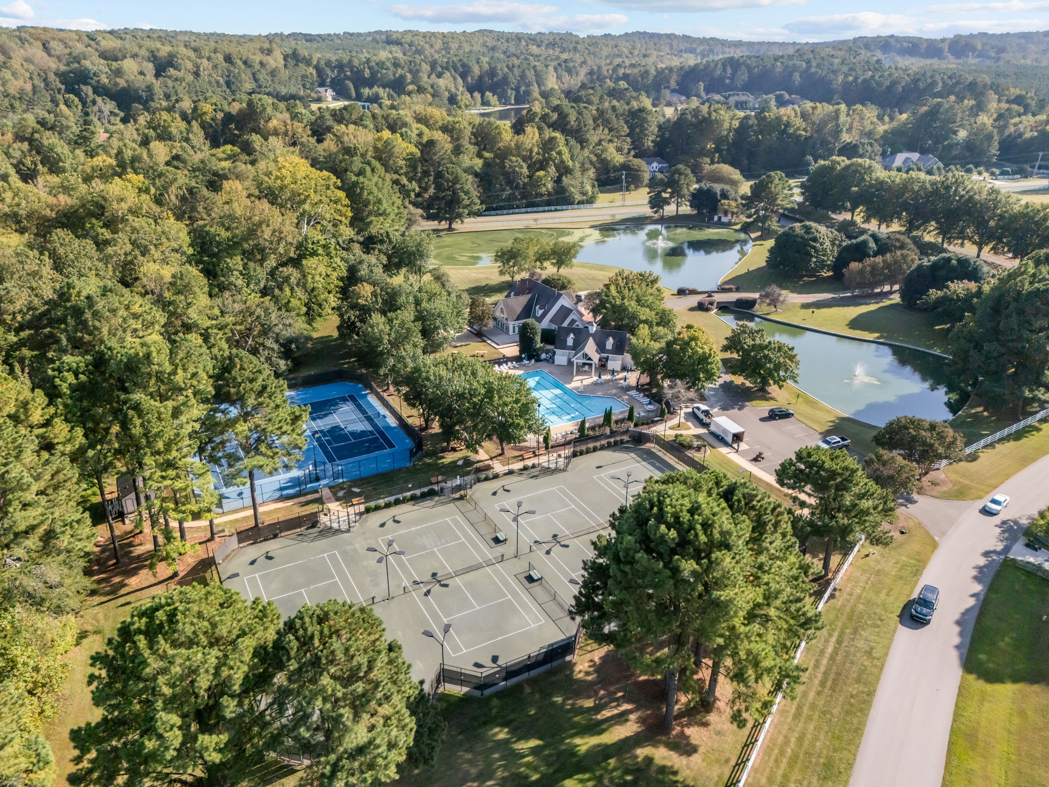 Neighborhood Amenities