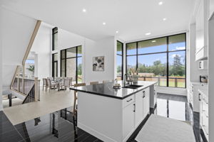 Photo 56