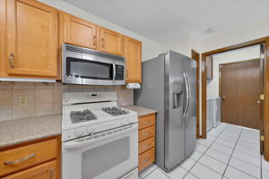  Photo 46