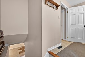  Photo 32
