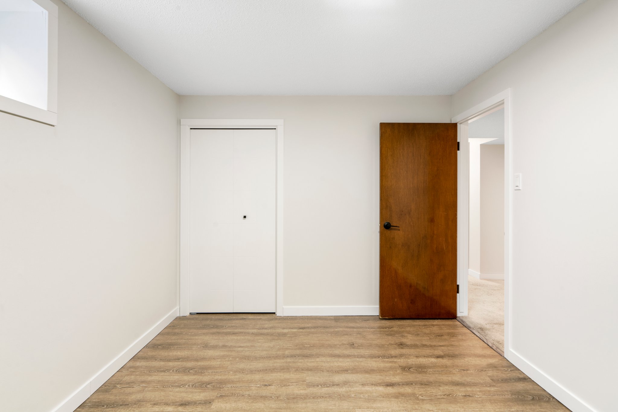  Photo 62