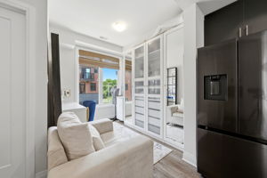 Kitchen/Sitting Area