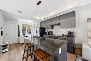 Kitchen/Sitting Area