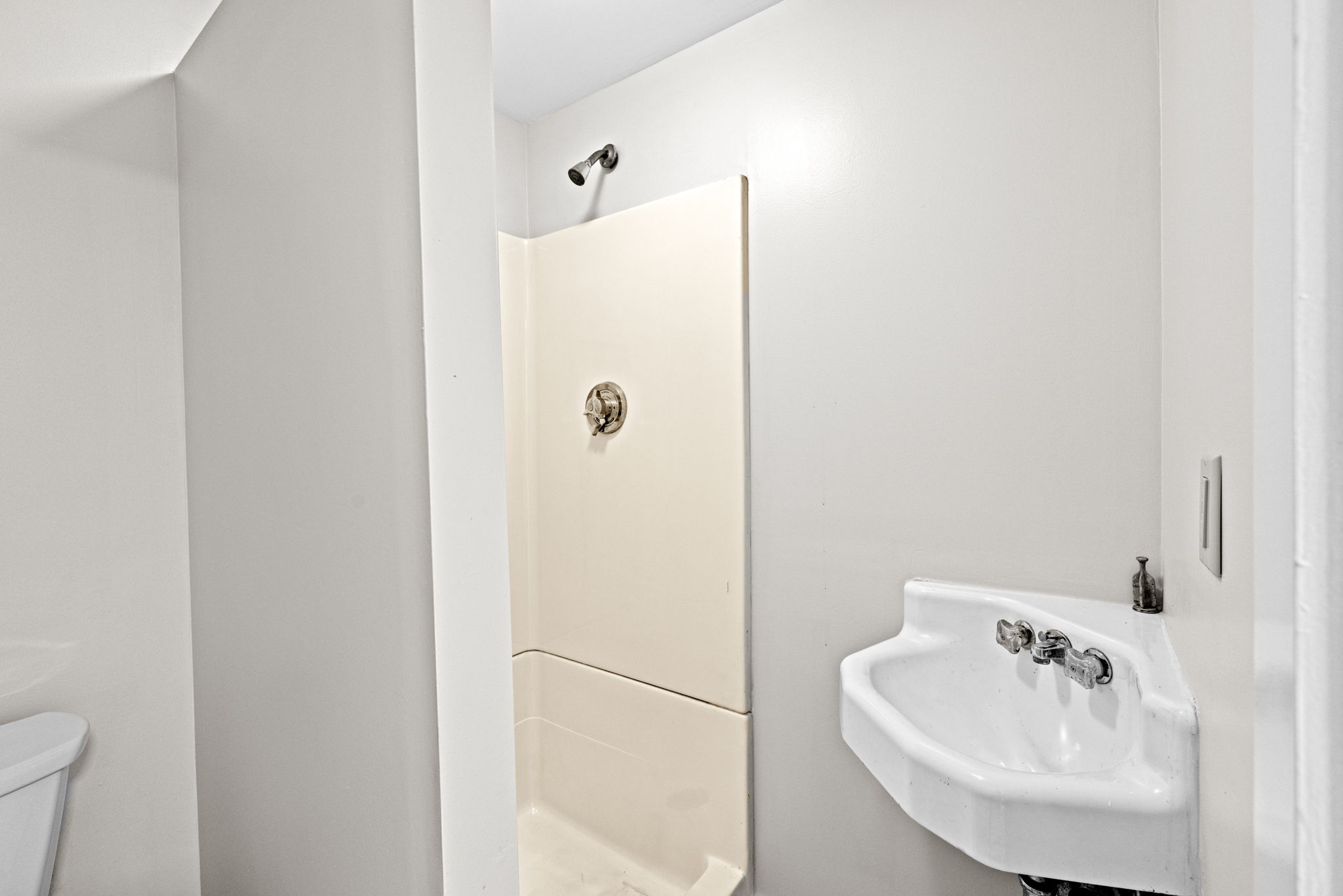  Photo 47