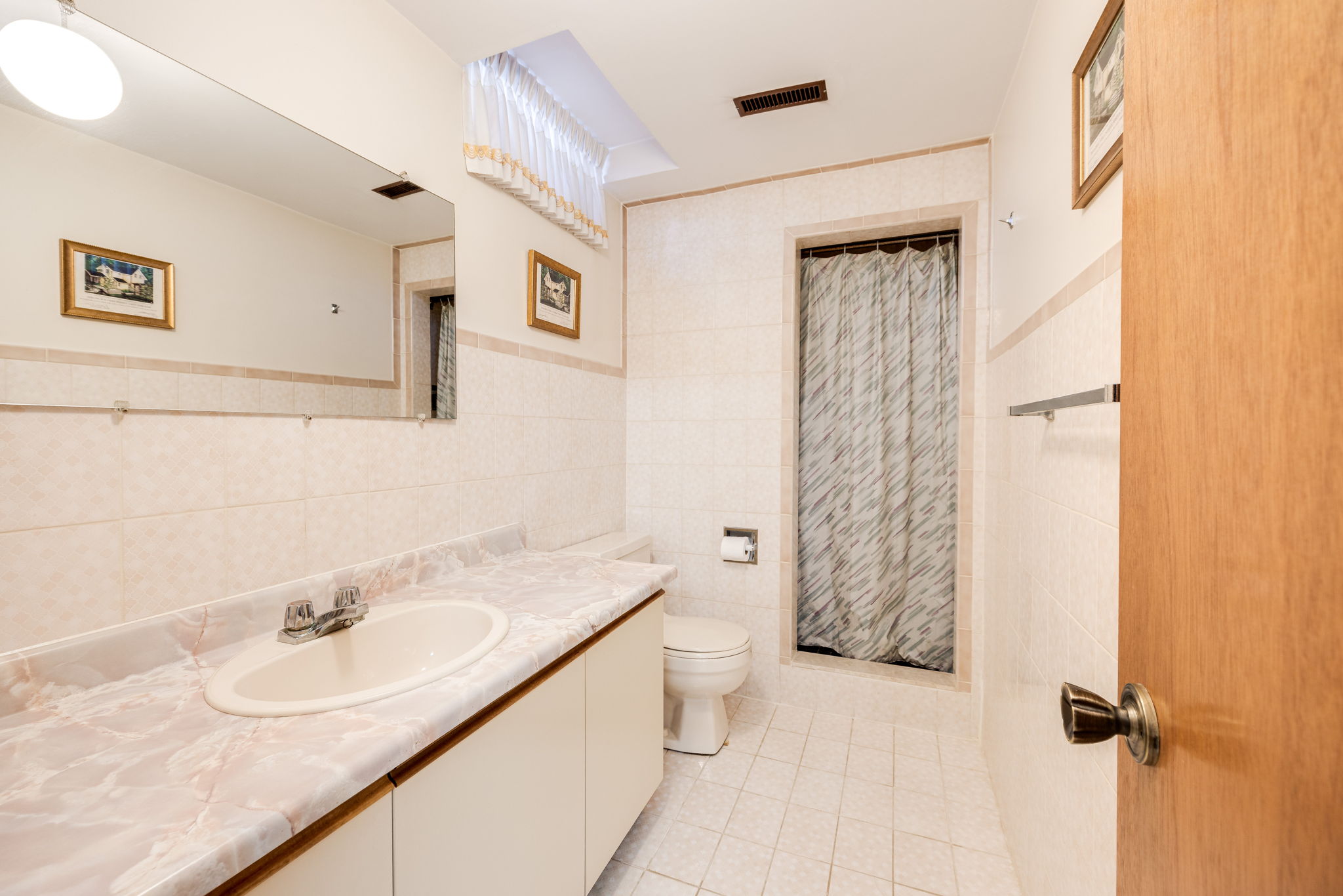 Vaughan property showcase — delivered property photograph 43