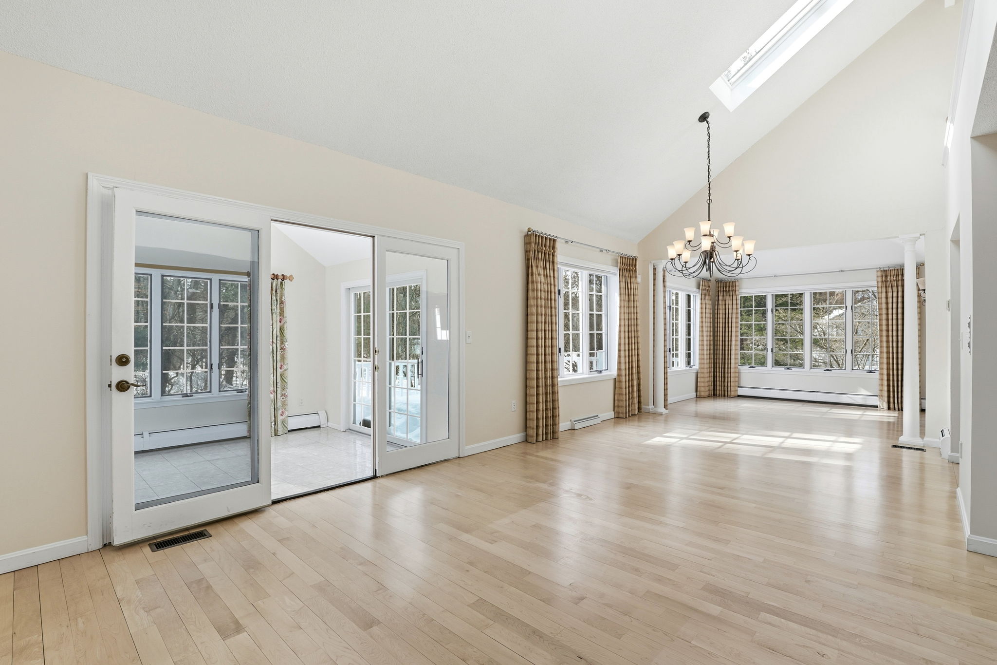 Living/Dining Room | Open Floor Plan I