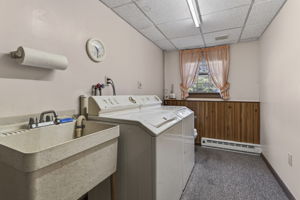  Photo 30
