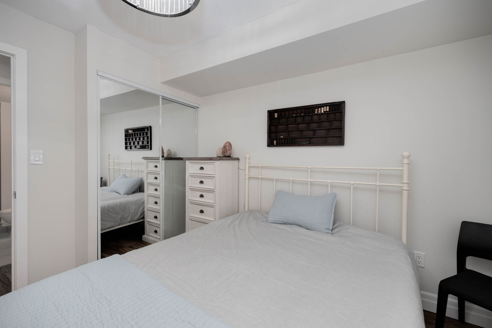 Toronto property showcase — delivered property photograph 19