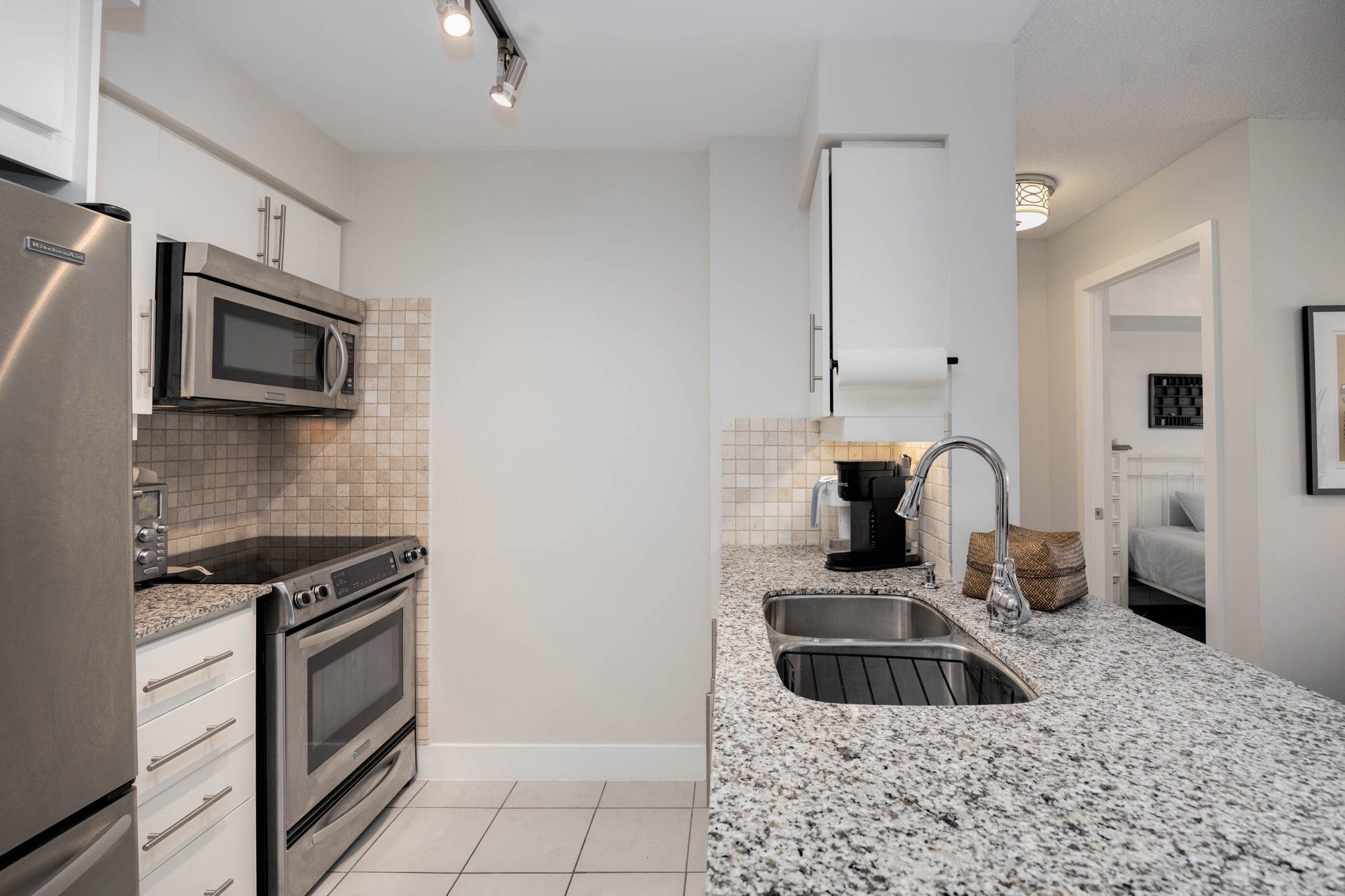 Toronto property showcase — delivered property photograph 10