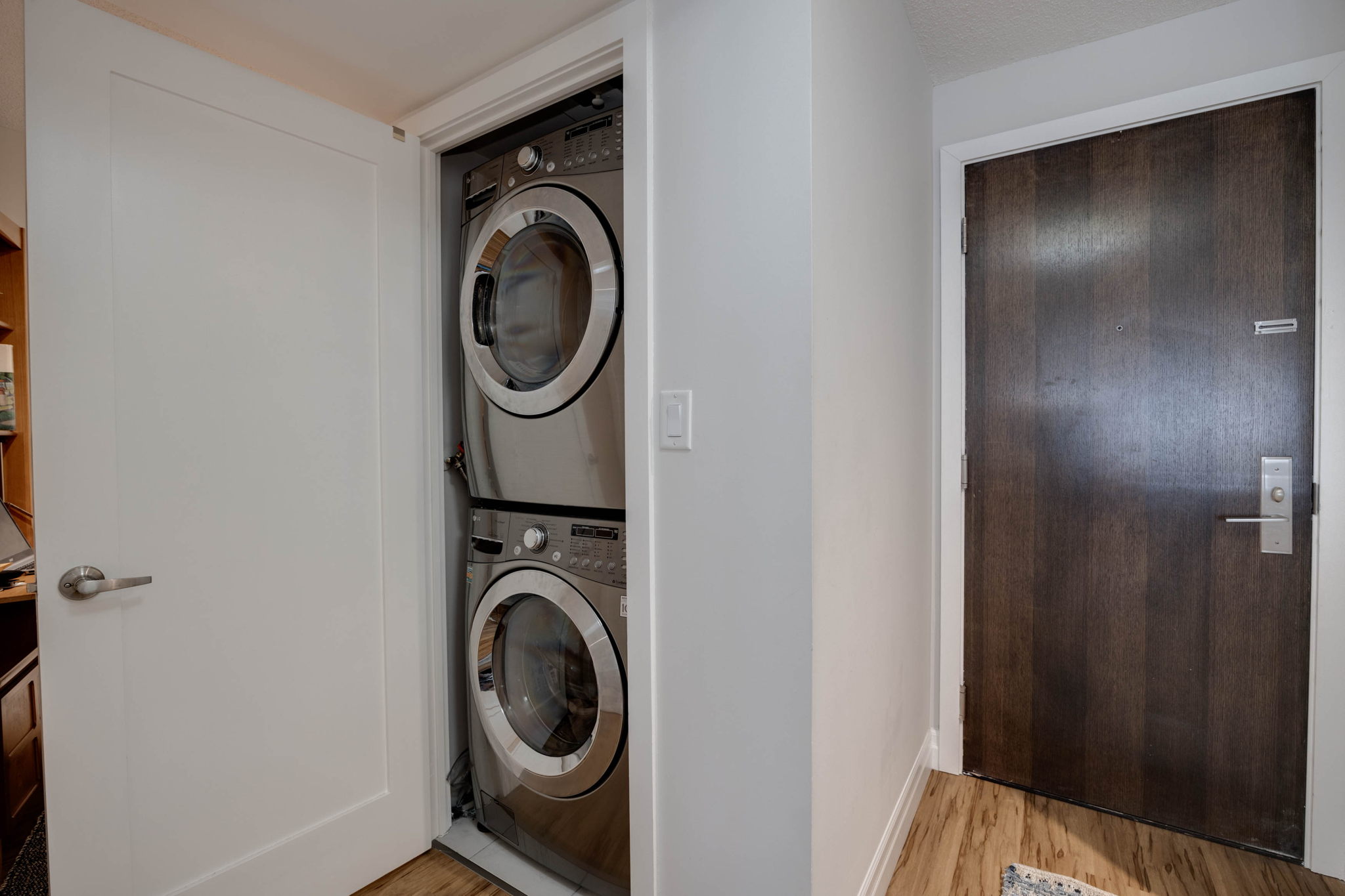 Toronto property showcase — delivered property photograph 21