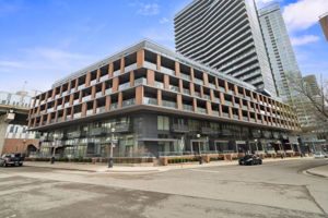 20 Bruyeres Mews Unit 721, Toronto ON