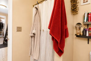 Photo 36