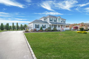  Photo 0
