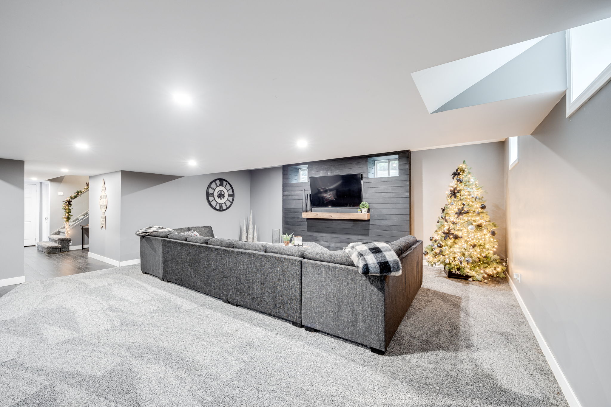 New Tecumseth property showcase — delivered property photograph 33