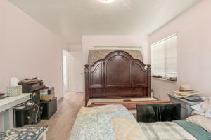  Photo 35