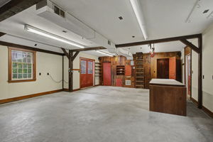  Photo 49