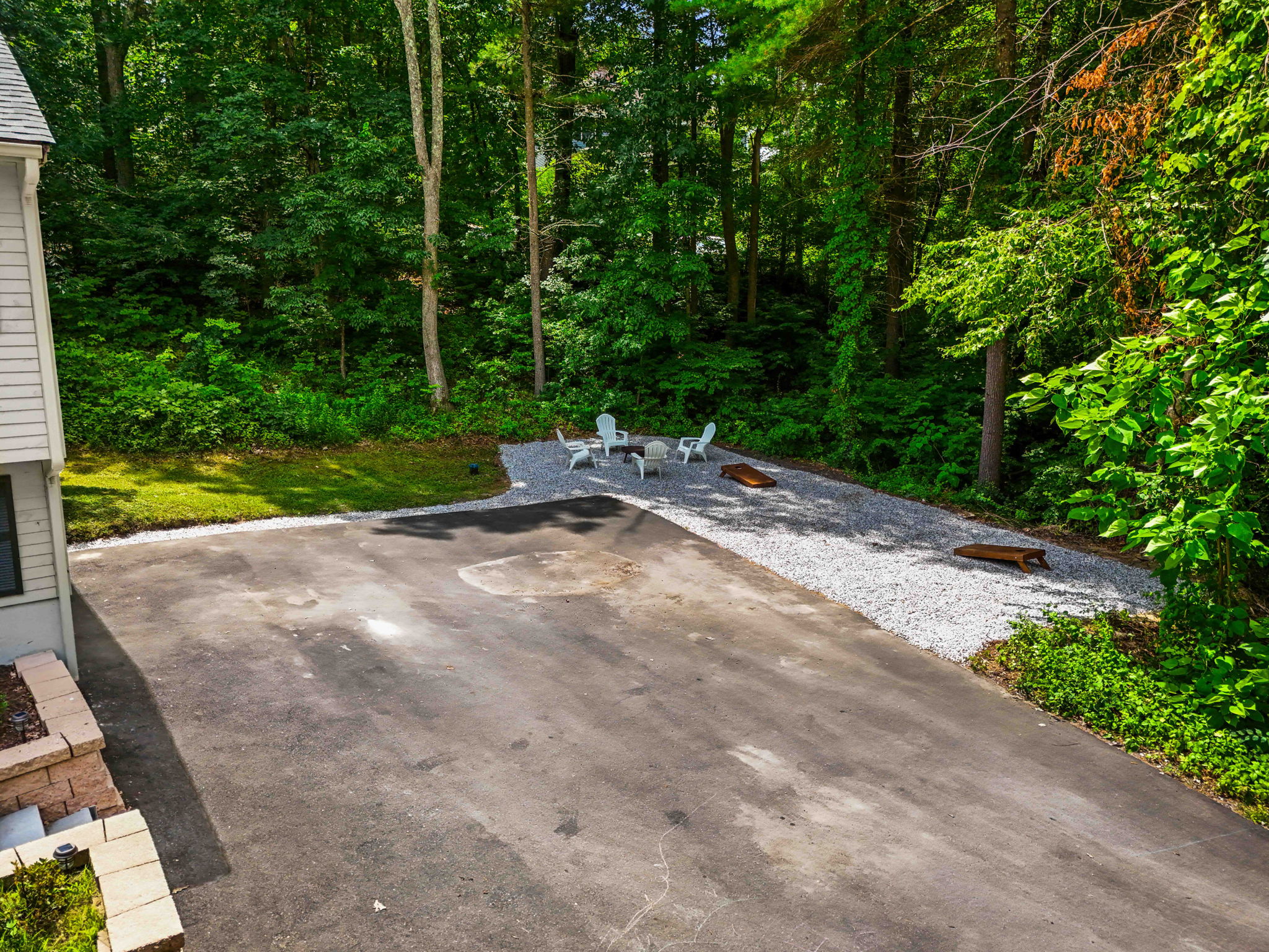 20 Hawkview Rd, Hudson, NH 03051, USA Photo 6