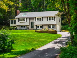 20 Hawkview Rd, Hudson, NH 03051, USA Photo 0