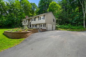 20 Hawkview Rd, Hudson, NH 03051, USA Photo 55