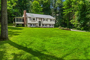20 Hawkview Rd, Hudson, NH 03051, USA Photo 58