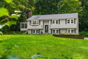 20 Hawkview Rd, Hudson, NH 03051, USA Photo 61