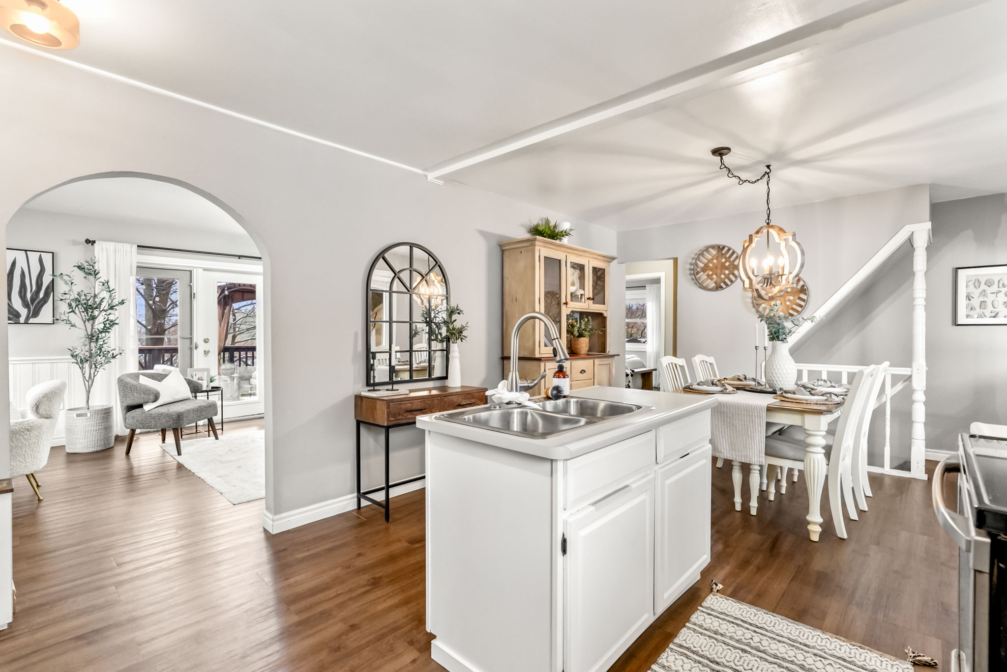 20 Hillcrest Ln, Orono, Castle Real Estate Marketing