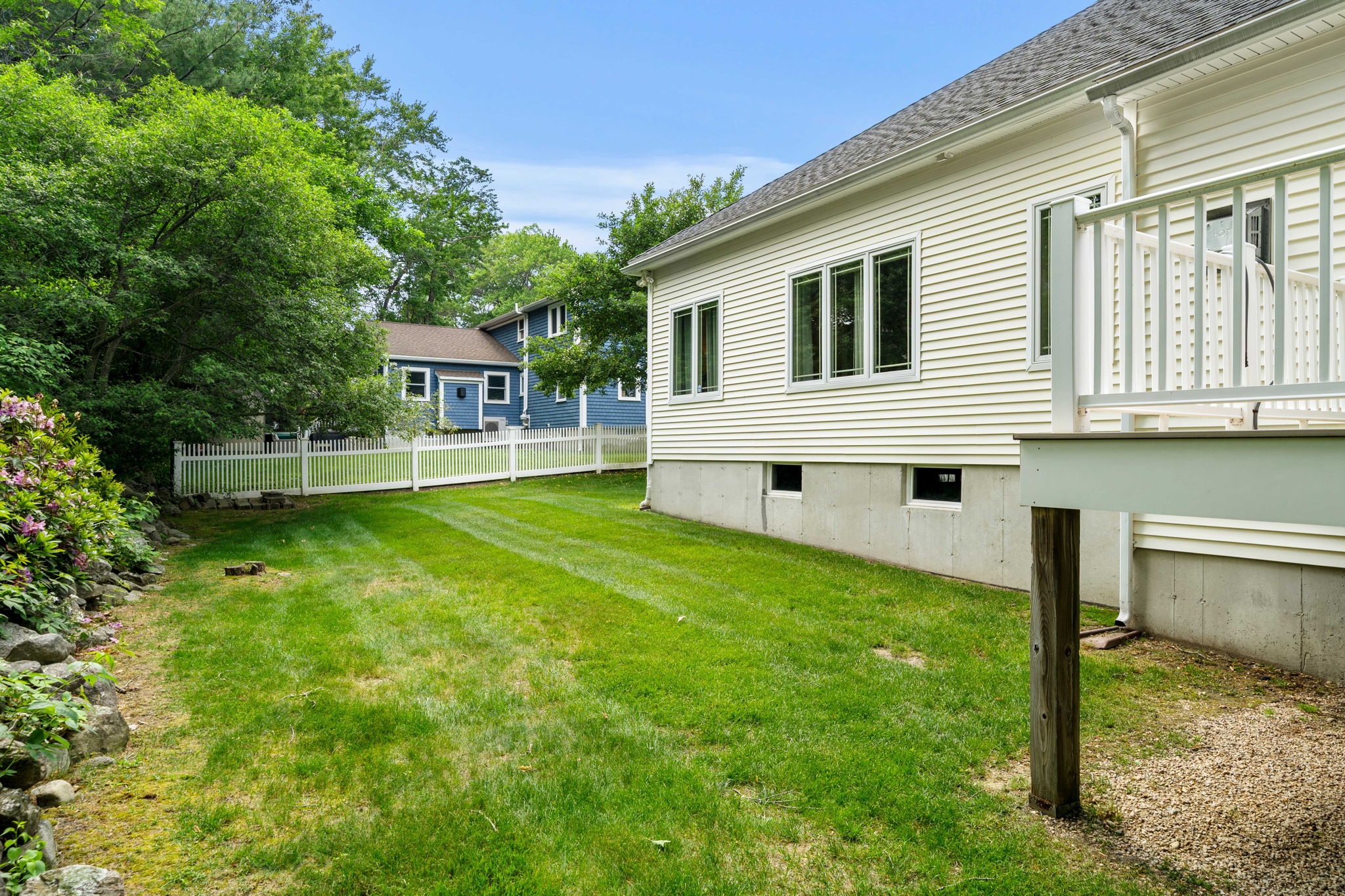 20 Huckleberry Ln, Hampton, NH 03842, USA Photo 39