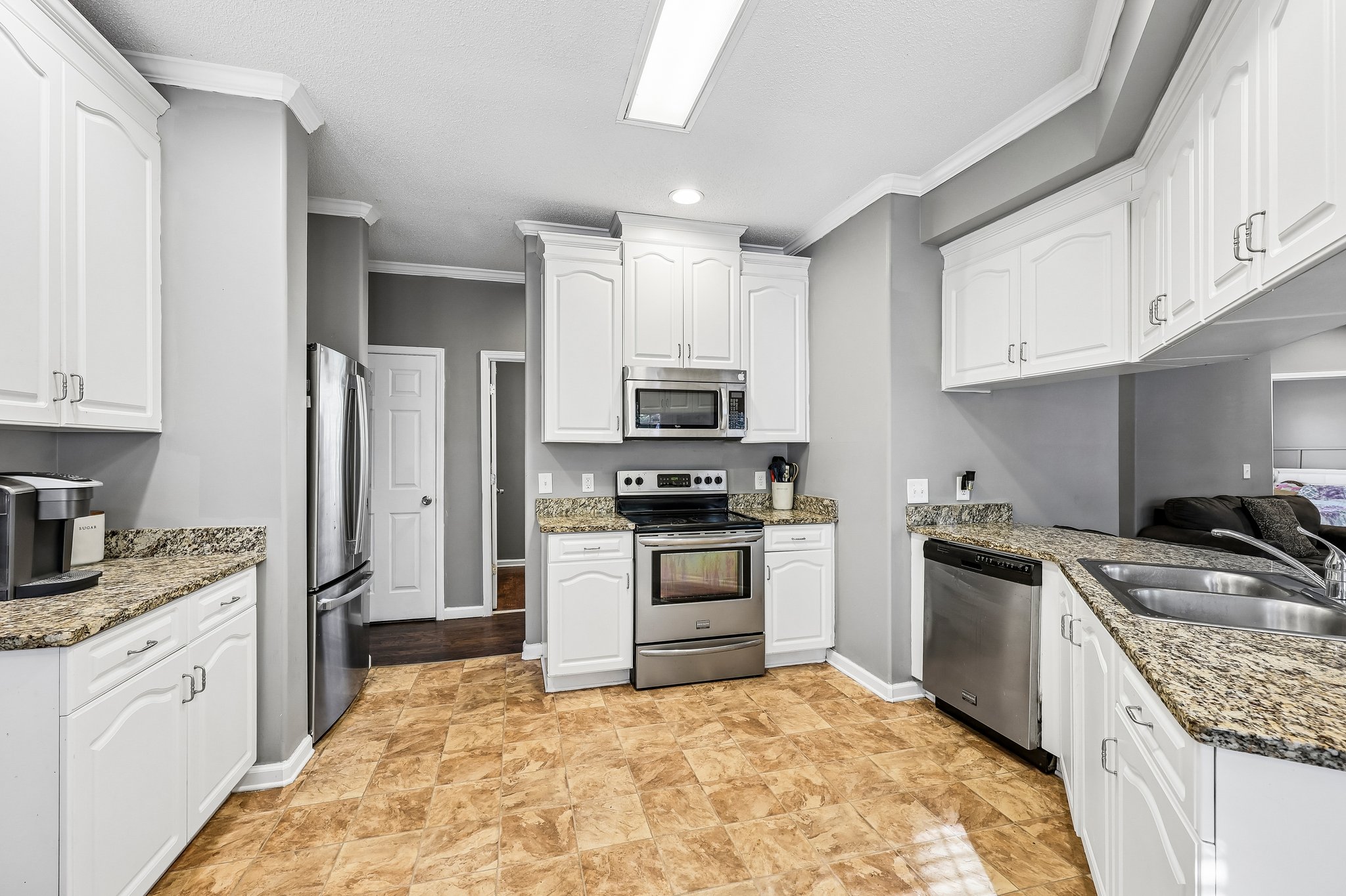 Hurst Mill Rd-S2304-015.jpg