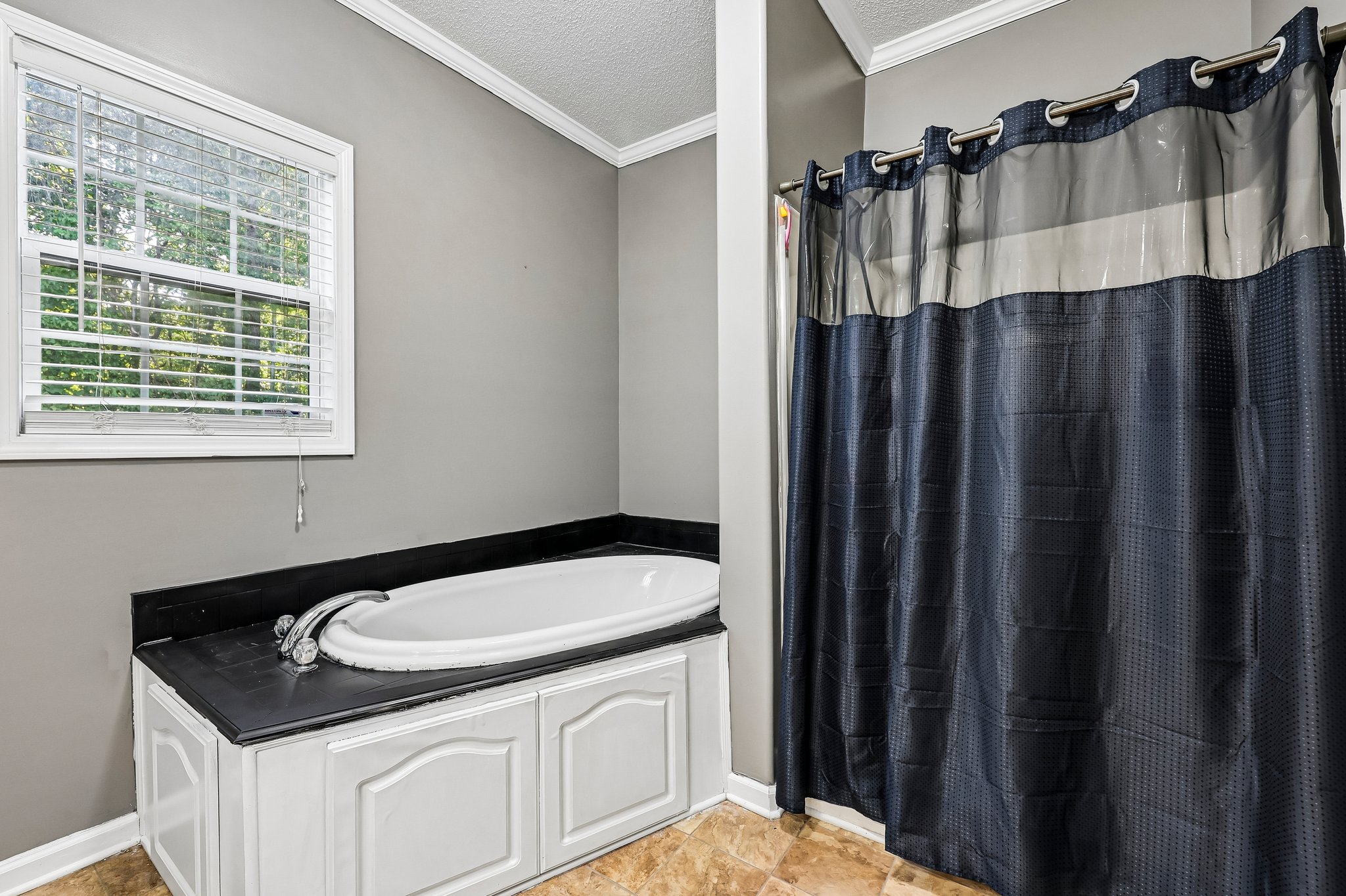 Hurst Mill Rd-S2304-026.jpg