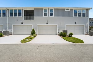 Islington Ln-S2806-036.jpg
