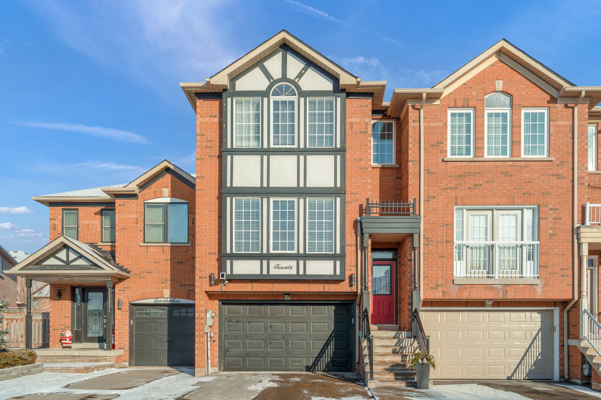 20 Jarrett Ct, Vaughan, ON L6A 3W4, CA Photo 1