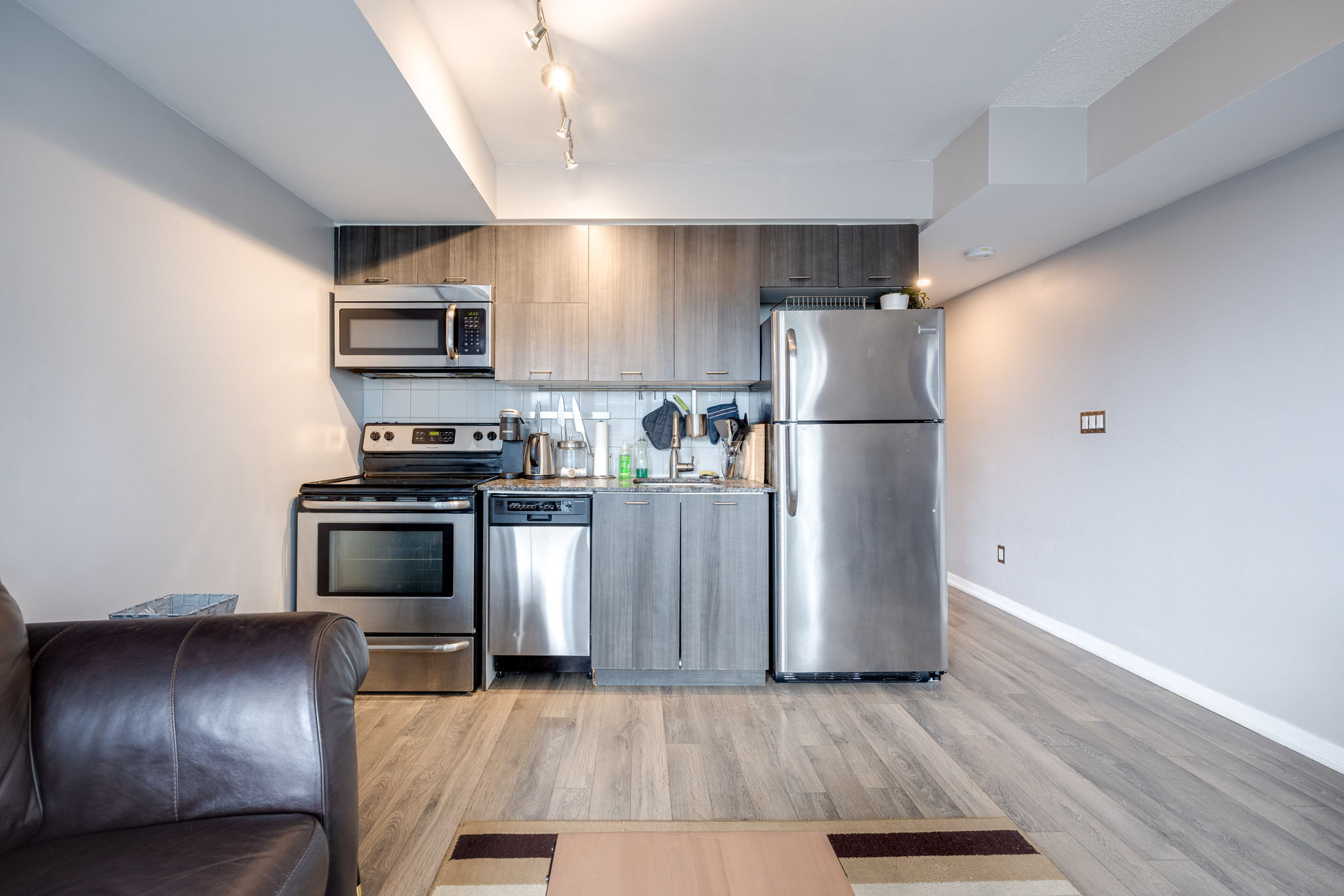 Toronto property showcase — delivered property photograph 8