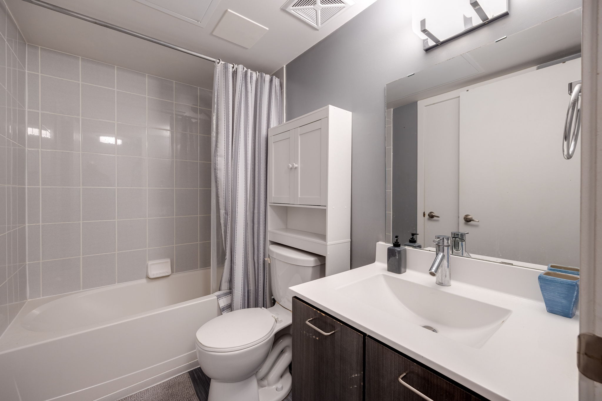 Toronto property showcase — delivered property photograph 13