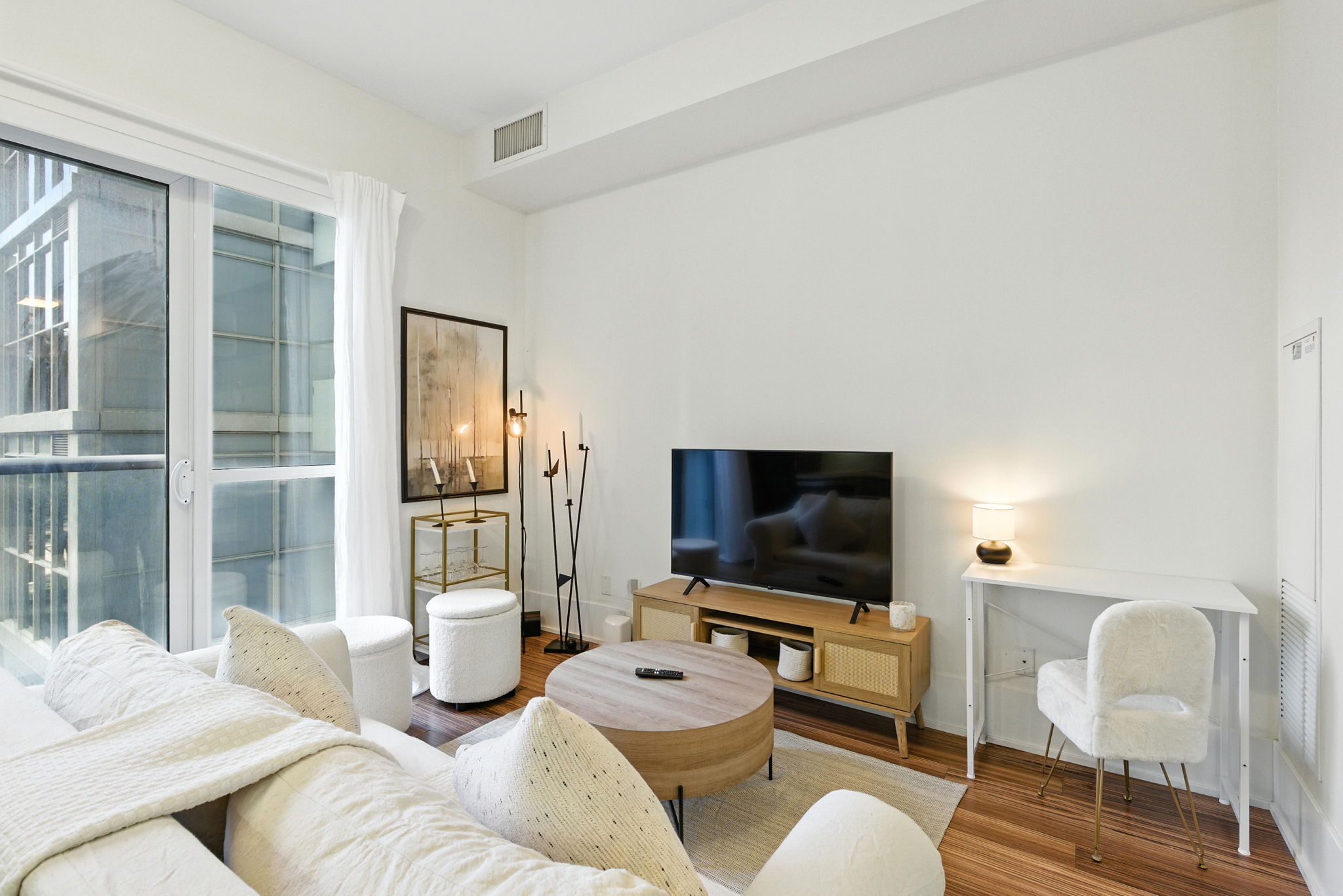 Toronto property showcase — delivered property photograph 2