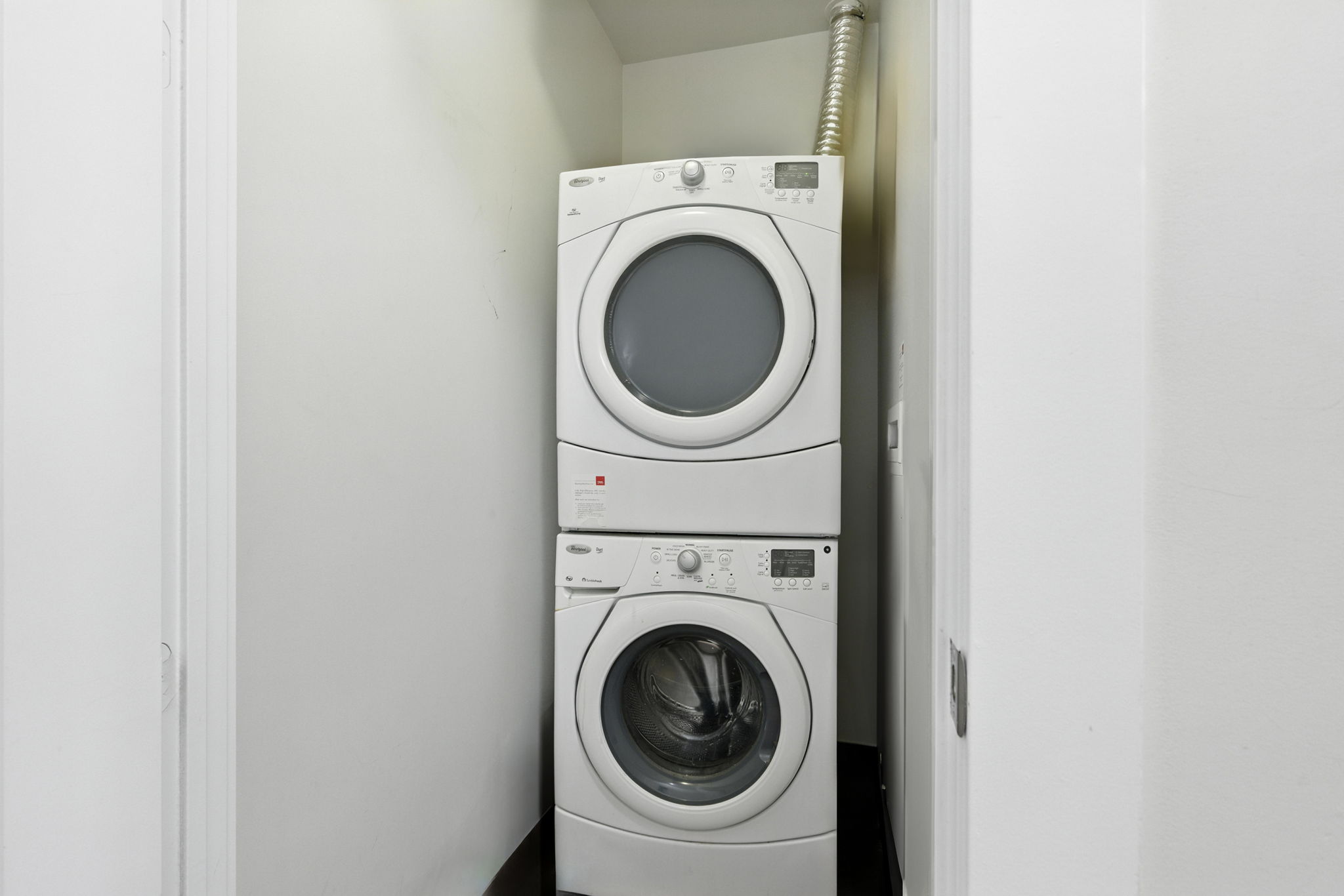 Toronto property showcase — delivered property photograph 10