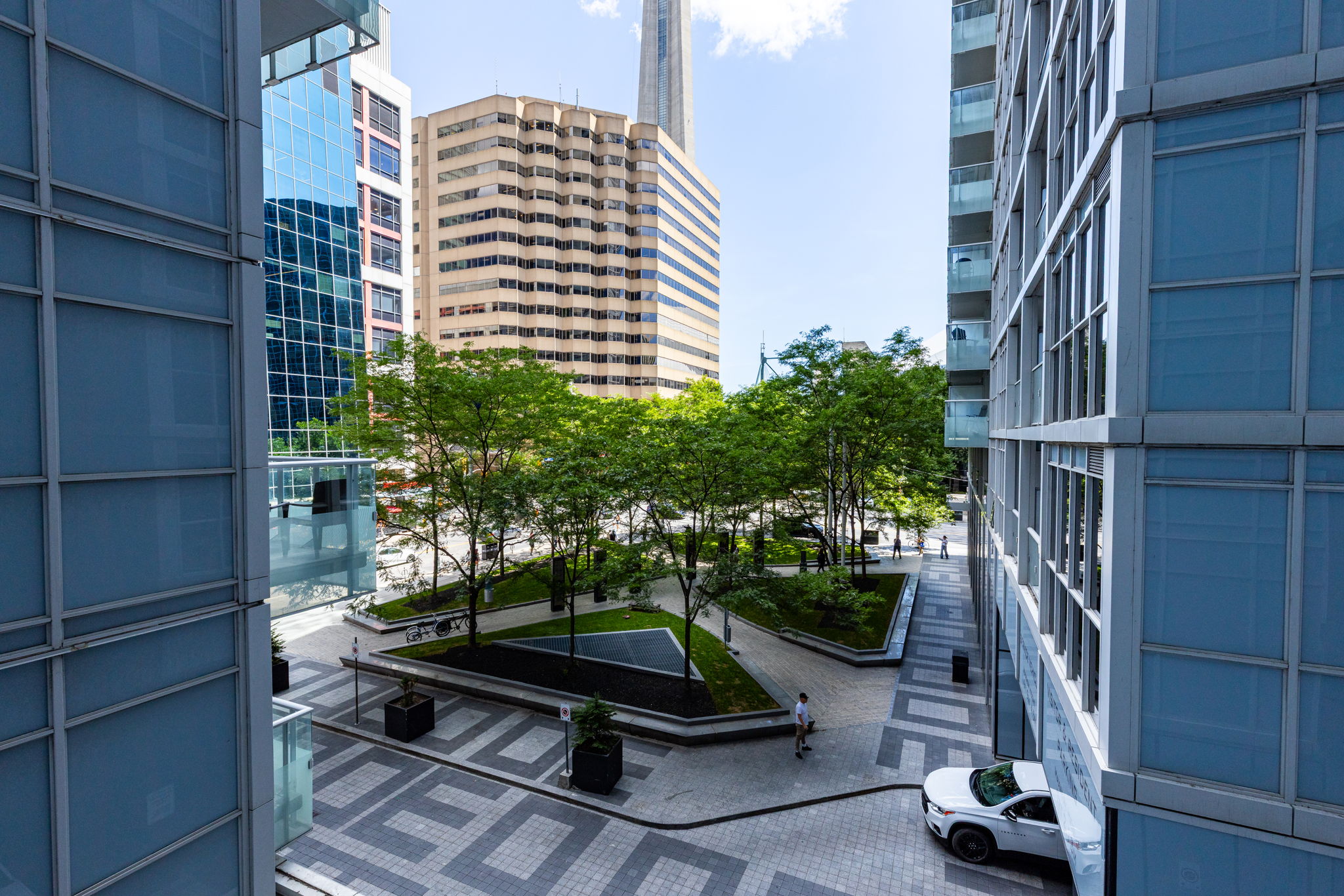 Toronto property showcase — delivered property photograph 29