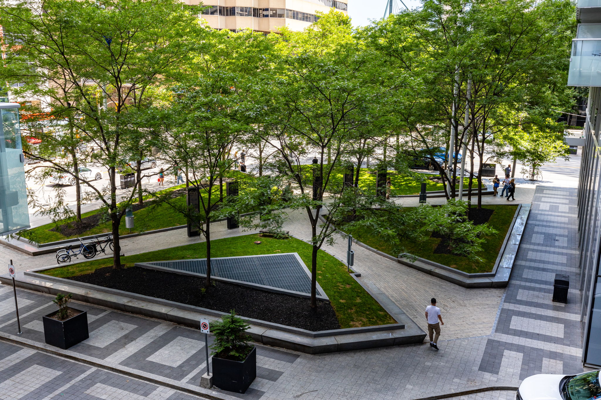 Toronto property showcase — delivered property photograph 30