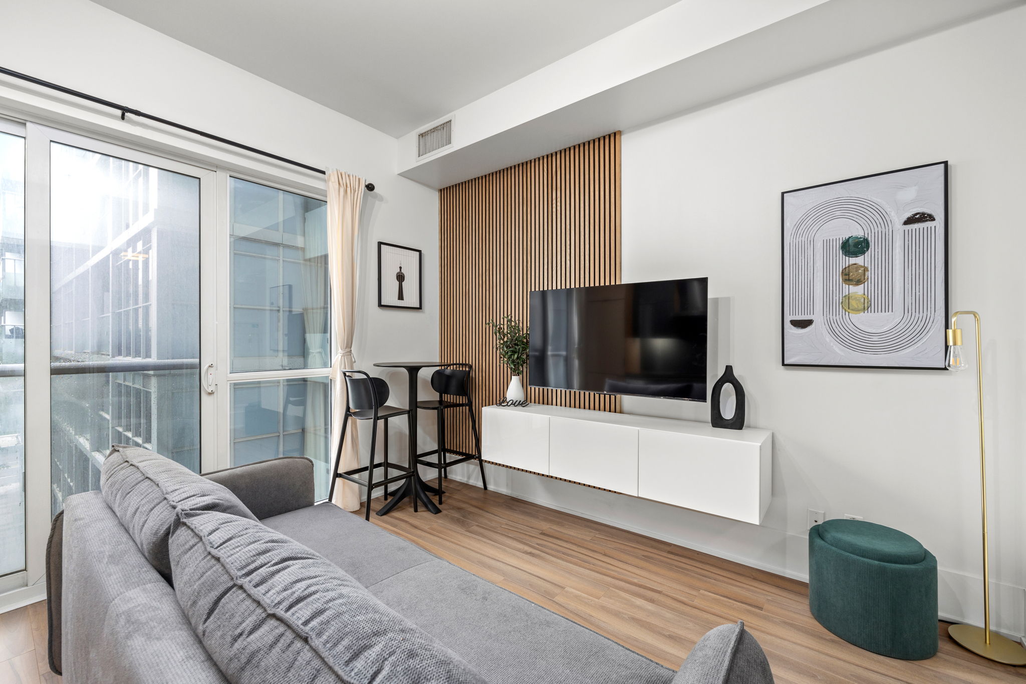 Toronto property showcase — delivered property photograph 2