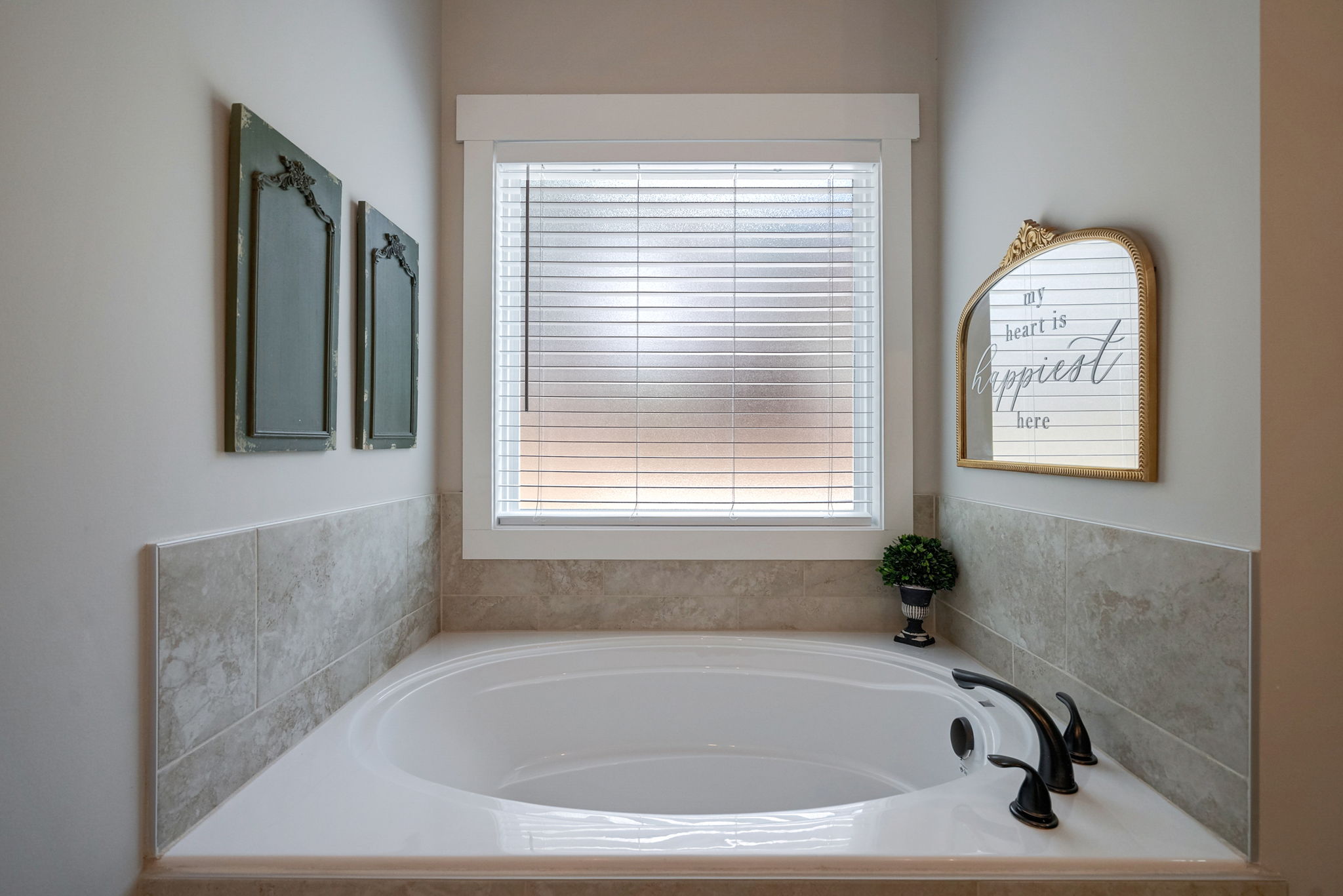 Primary Bathroom - Soaking Tub