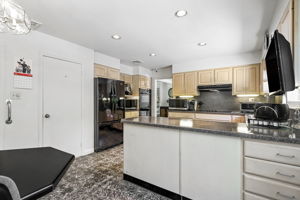 Eat in Kitchen Area