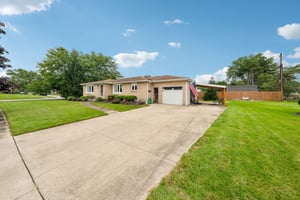 Maria Ln-S0509-003.jpg