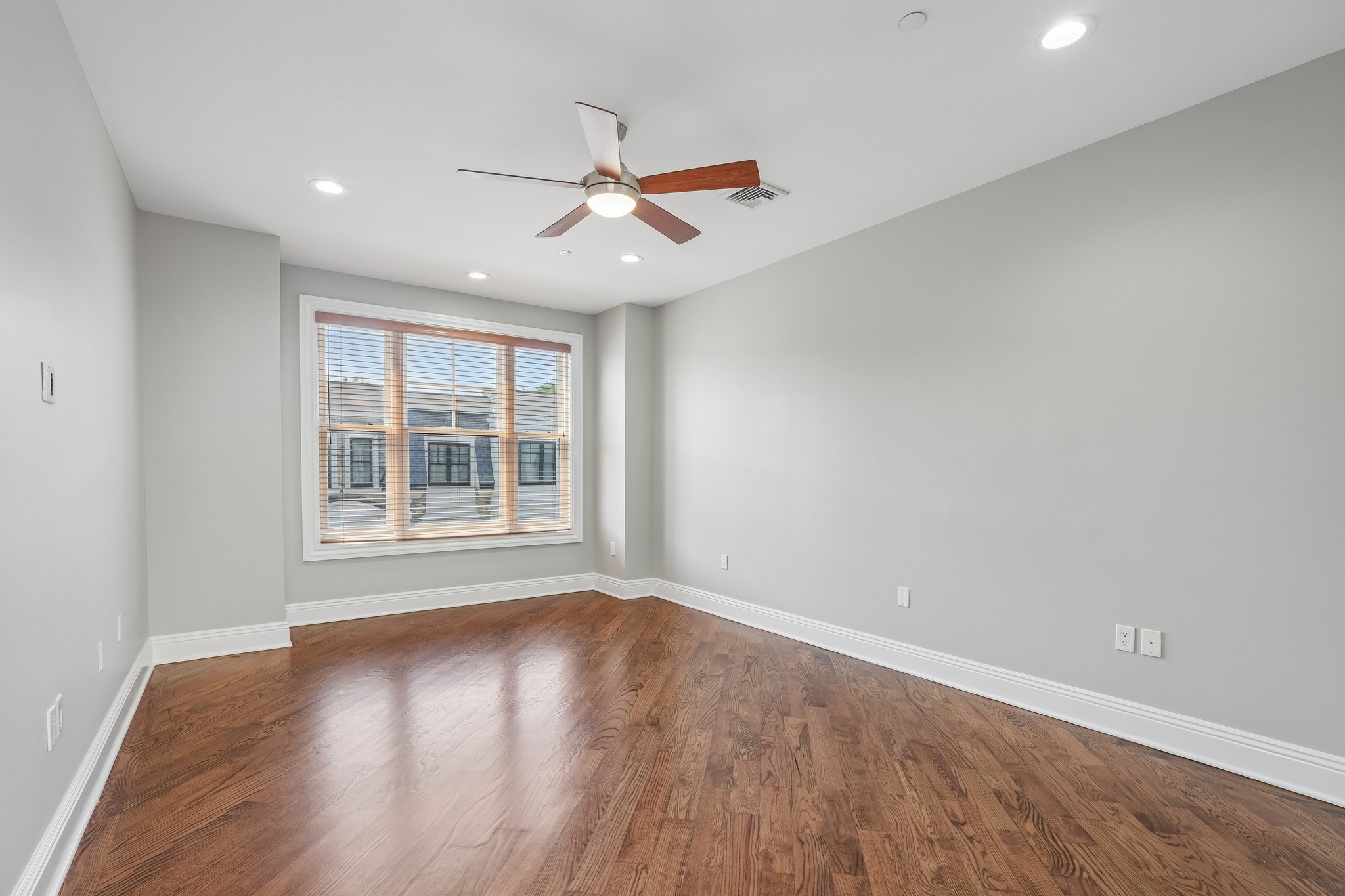 Marquis Ct-S2908-033.jpg