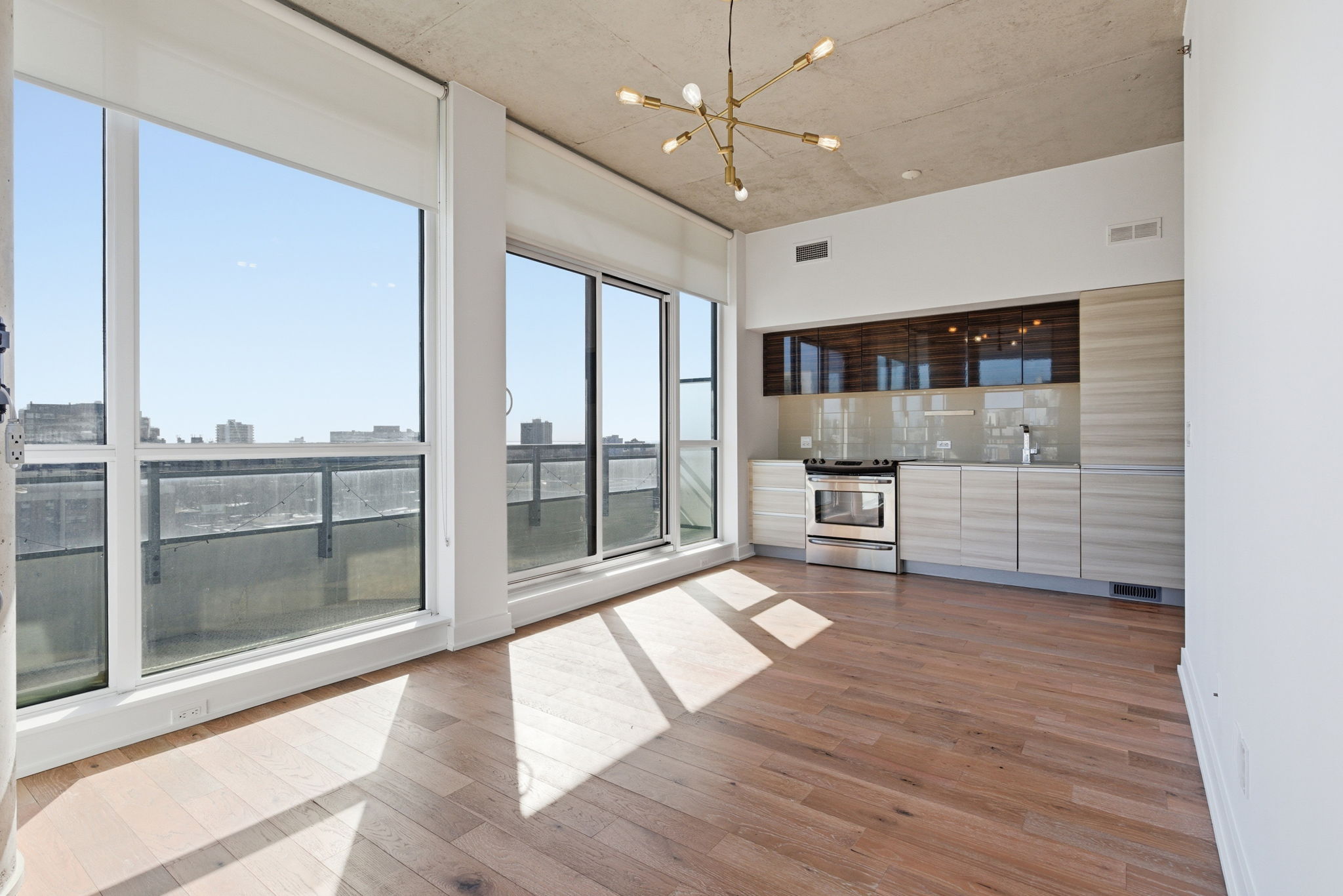 Toronto property showcase — delivered property photograph 10