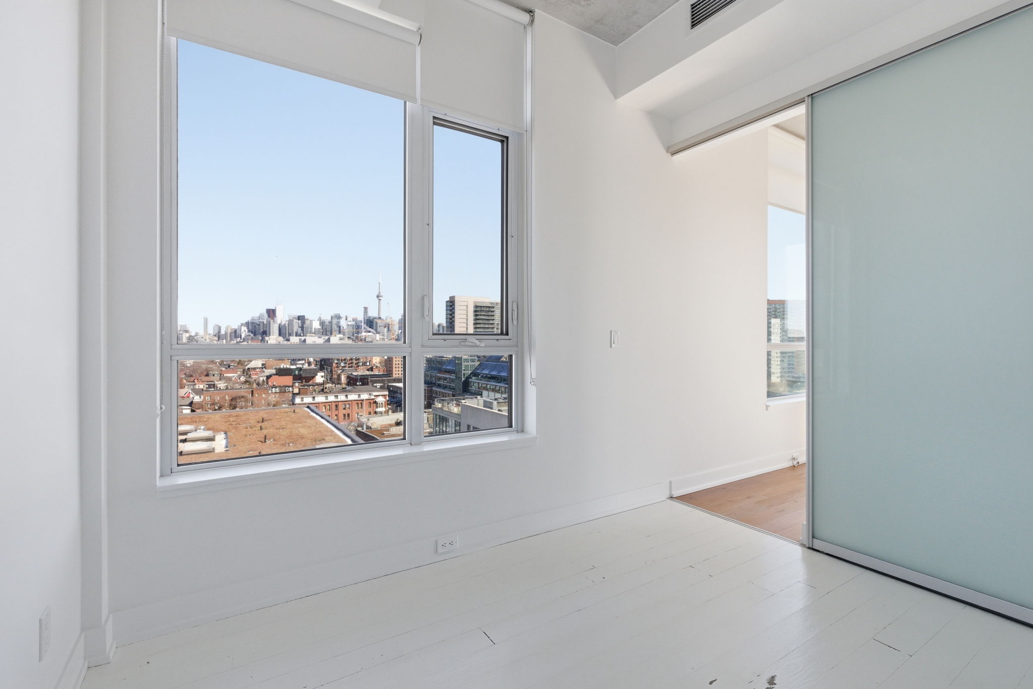 Toronto property showcase — delivered property photograph 15