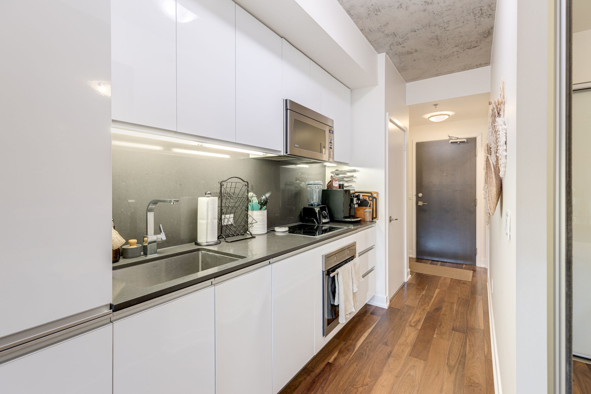 Toronto property showcase — delivered property photograph 14