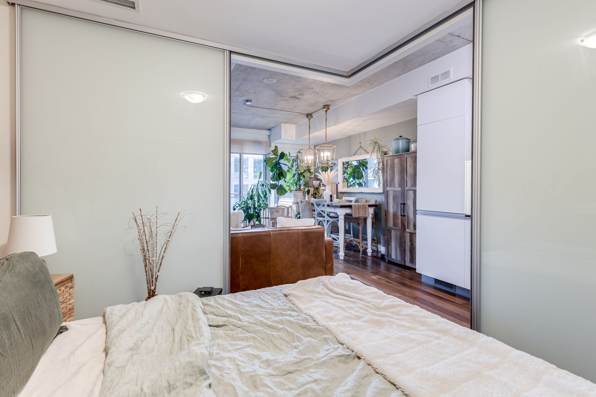 Toronto property showcase — delivered property photograph 18