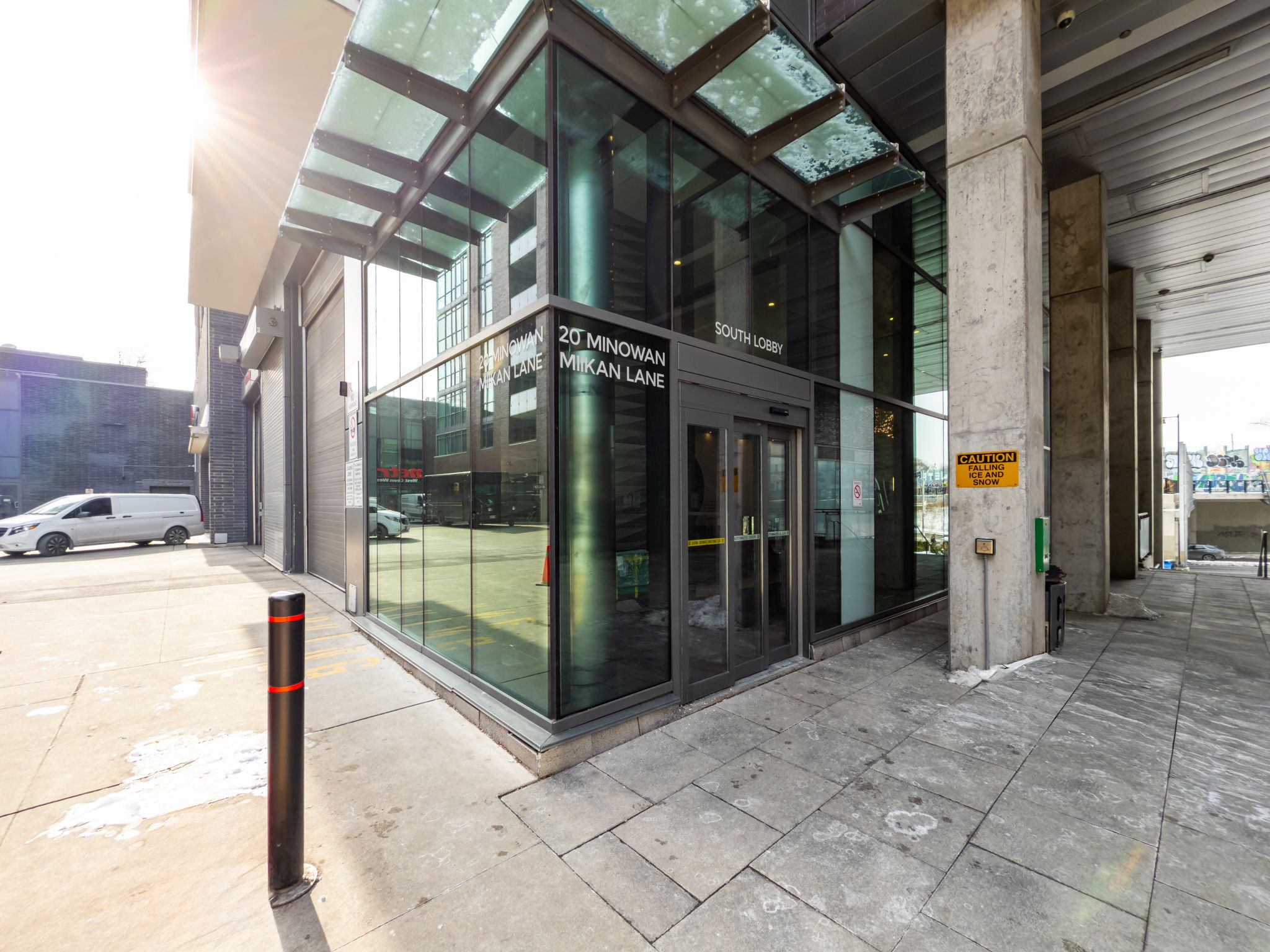 Toronto property showcase — delivered property photograph 3