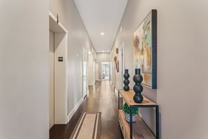 N Carpenter St 4n-S2002-006.jpg