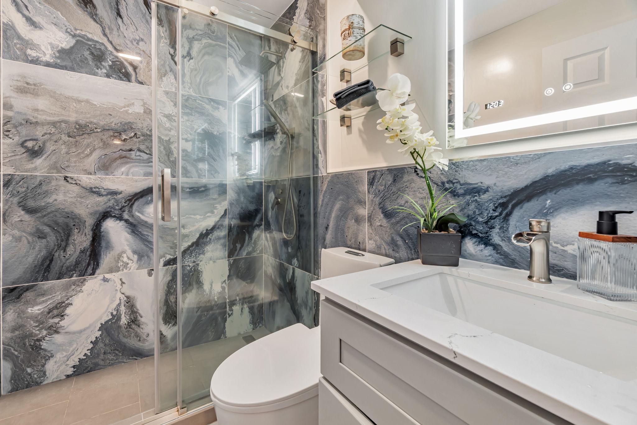 Upstairs BATHROOM 1